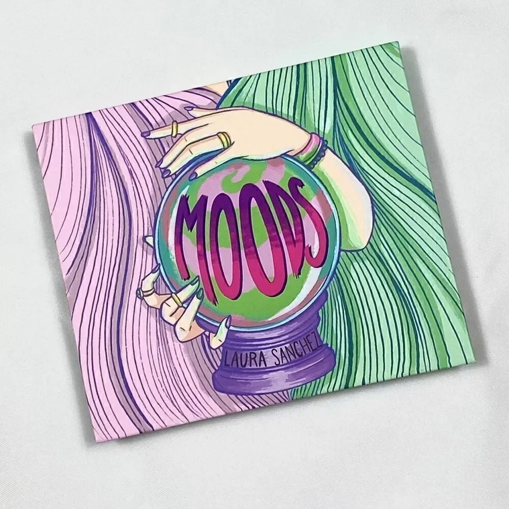 Moods Eyeshadow and Highlighter Palette